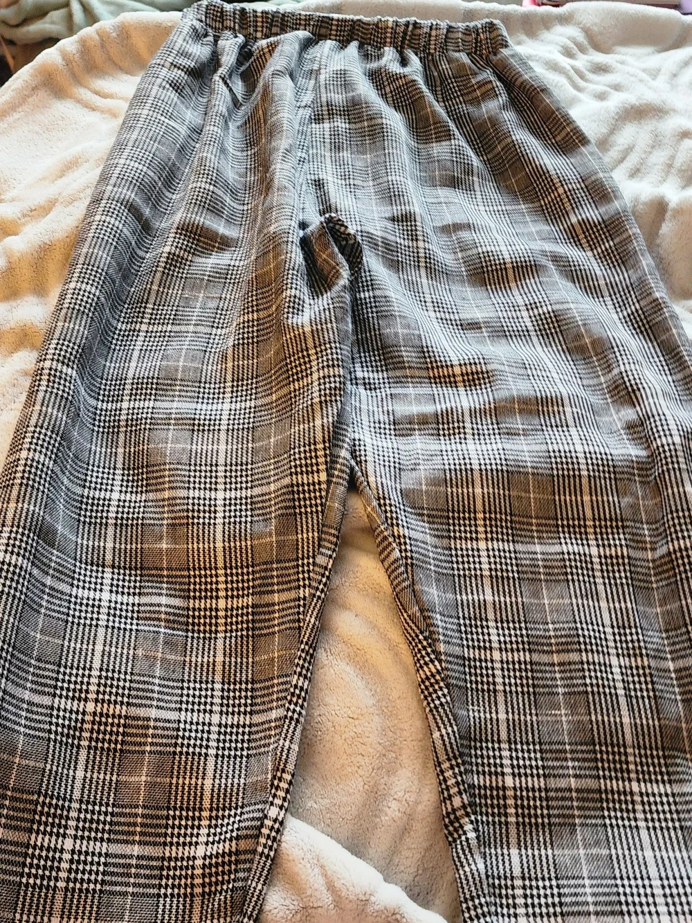 Kids Gray Plaid Casual Bottoms - Classic Comfort